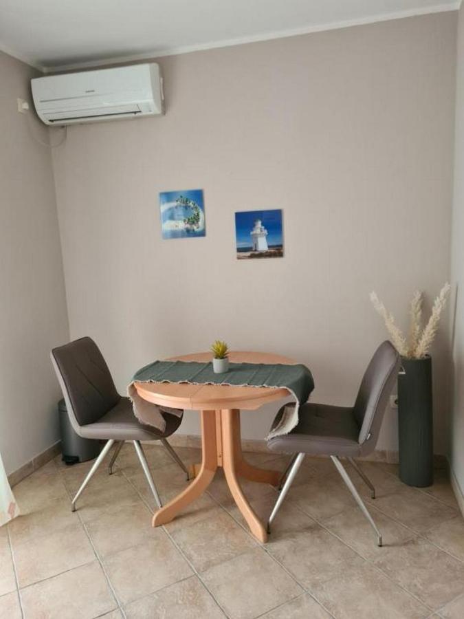 Villa Neda Vodice Exterior photo